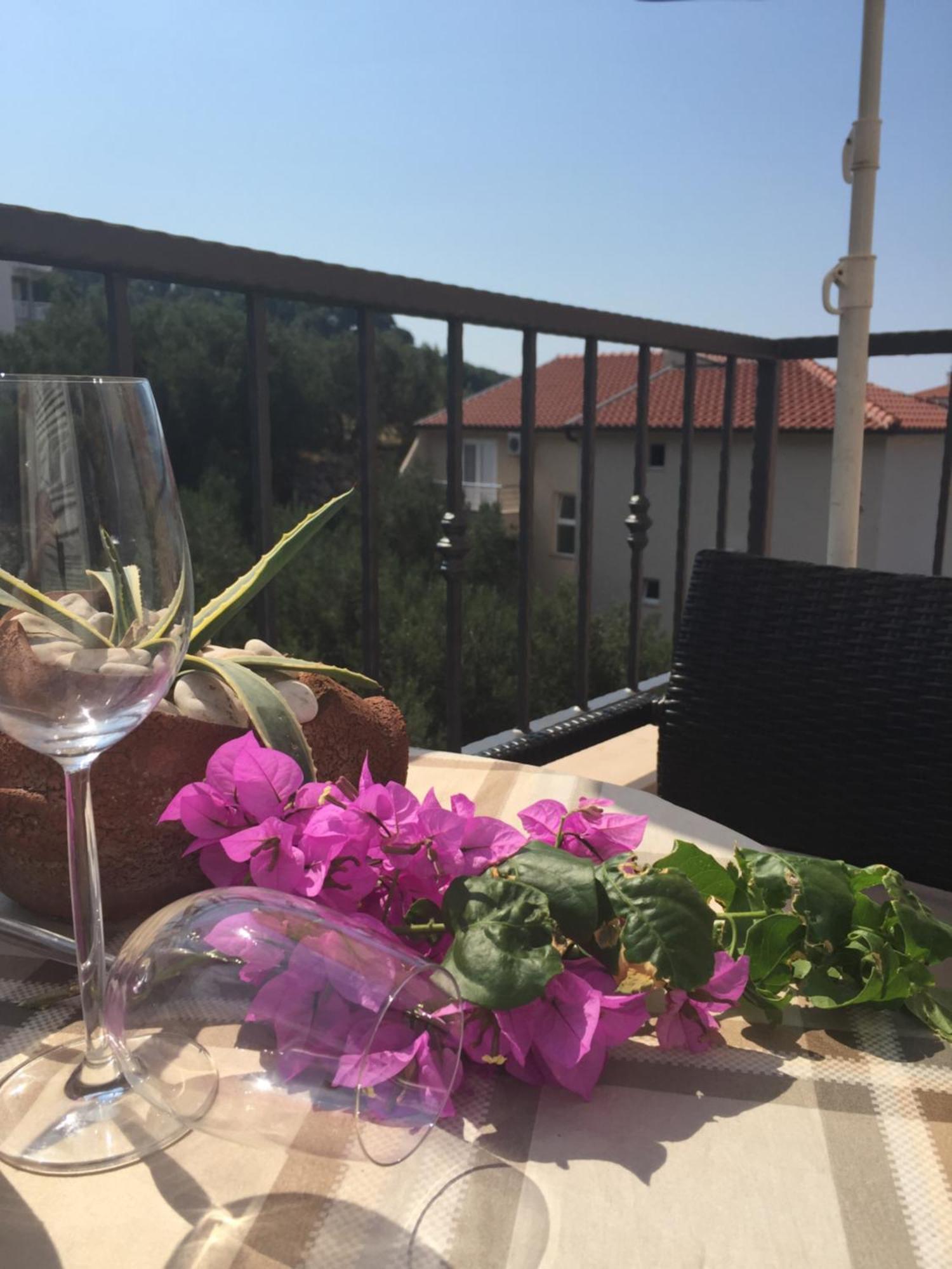 Villa Bougenvilia Tomas Tučepi Værelse billede